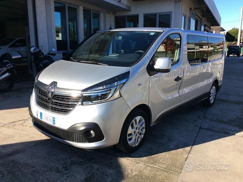 Usata Renault Trafic 150 CV (110 kW) 2020 Grigio Monovolume