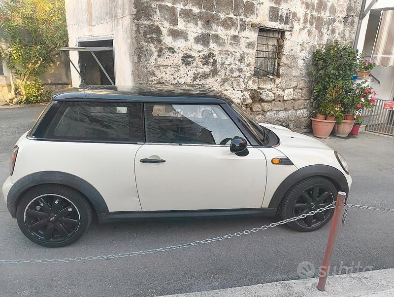 Usata Mini Cooper 2008 Utilitaria