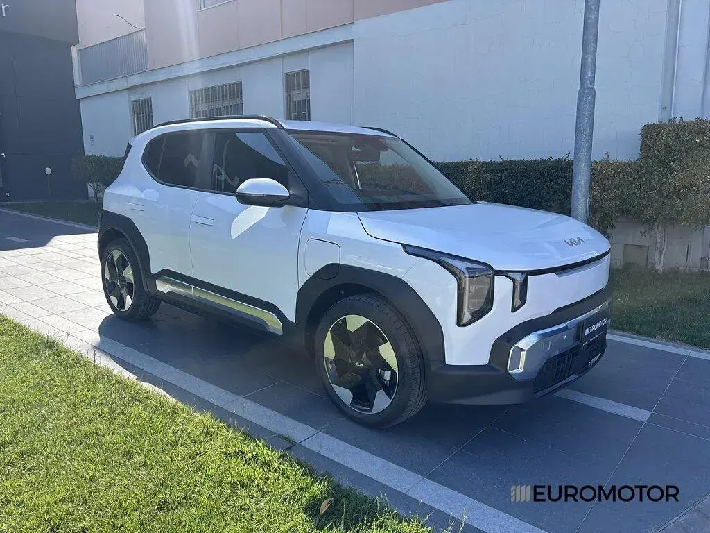 Nuova Kia EV2 Earth 107 kW (146 CV) 2026 Bianco SUV