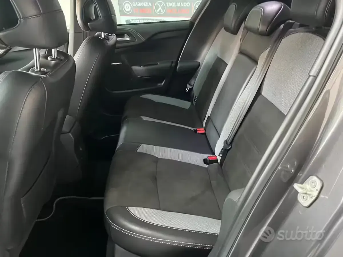 Usata DS Automobiles DS4 Crossback 120 CV (88 kW) 2017 Grigio SUV
