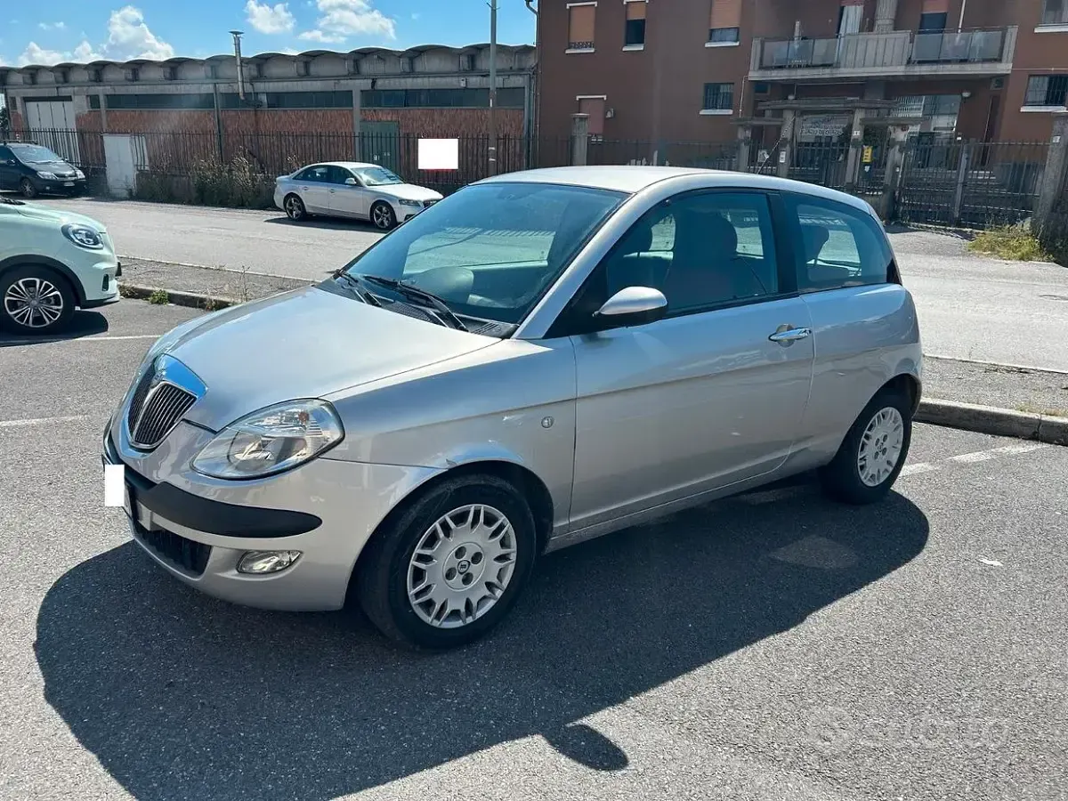 Usata Lancia Ypsilon 2005 Grigio Utilitaria