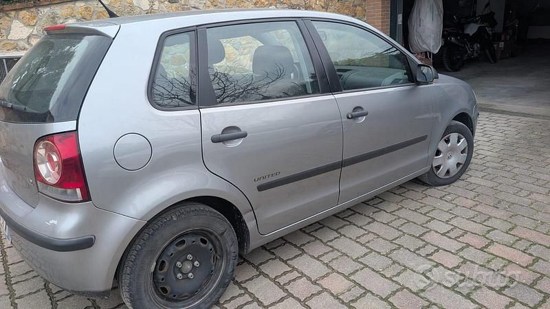 Usata VW Polo 68 CV (50 kW) 2009 Grigio Utilitaria