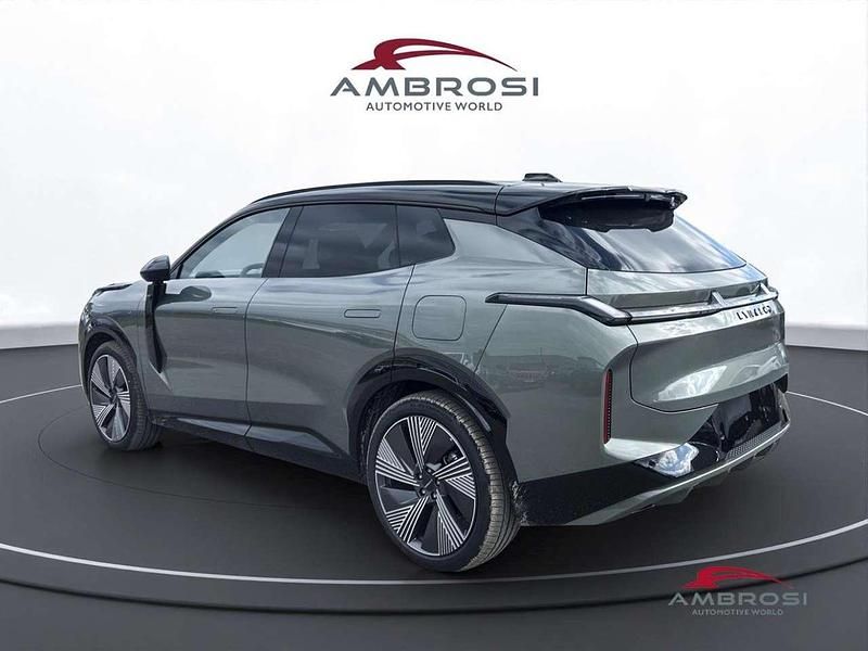 Nuova Lynk & Co 08 211 CV (155 kW) 2026 Verde SUV