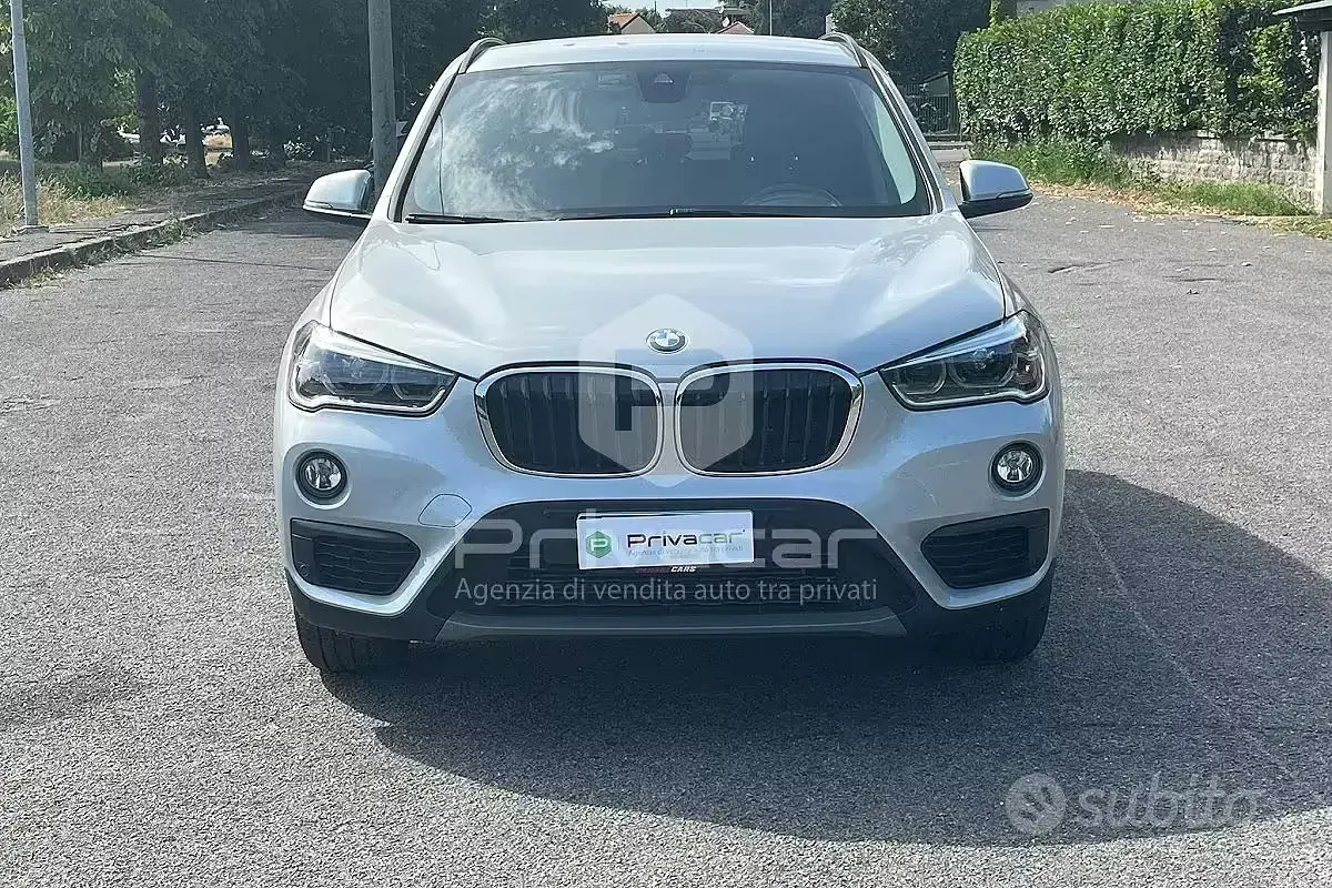Usata BMW X1 150 CV (110 kW) 2018 Grigio SUV