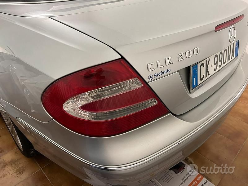 Usata Mercedes CLK200 2003 Grigio Cabrio