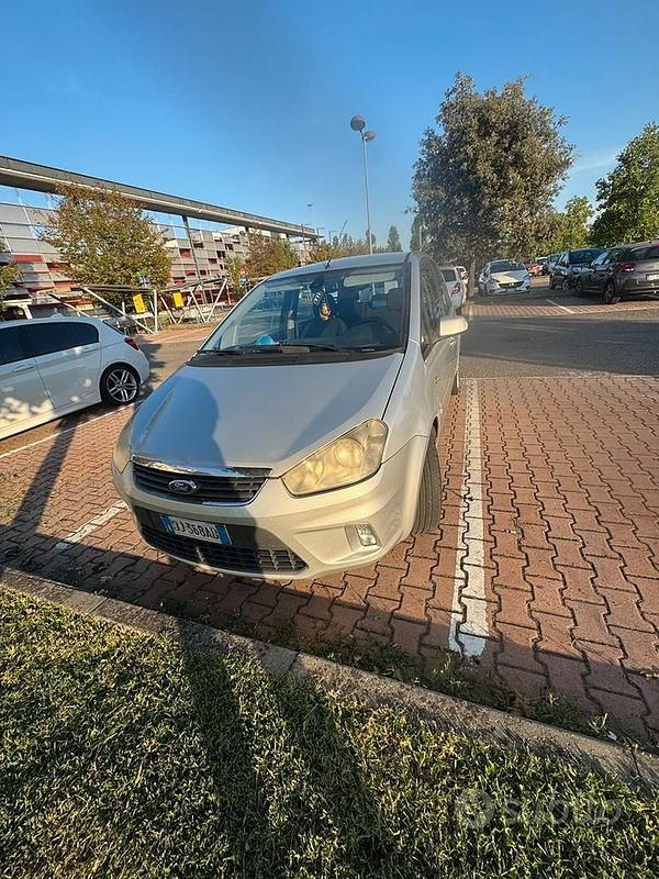 Usata 2006 Ford C-MAX Monovolume | 1400 € (Ottimo prezzo) - Immagine 1/4
