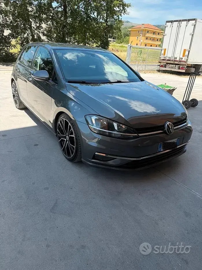Usata VW Golf VII 115 CV (84 kW) 2018 Berlina