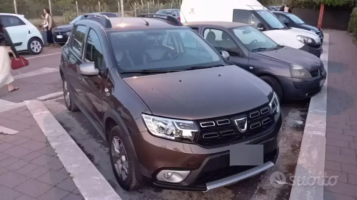 Usata Dacia Sandero Stepway 90 CV (66 kW) 2019 Berlina