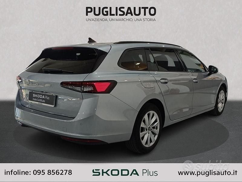Usata Skoda Superb Selection 150 CV (110 kW) 2025 Grigio Station wagon