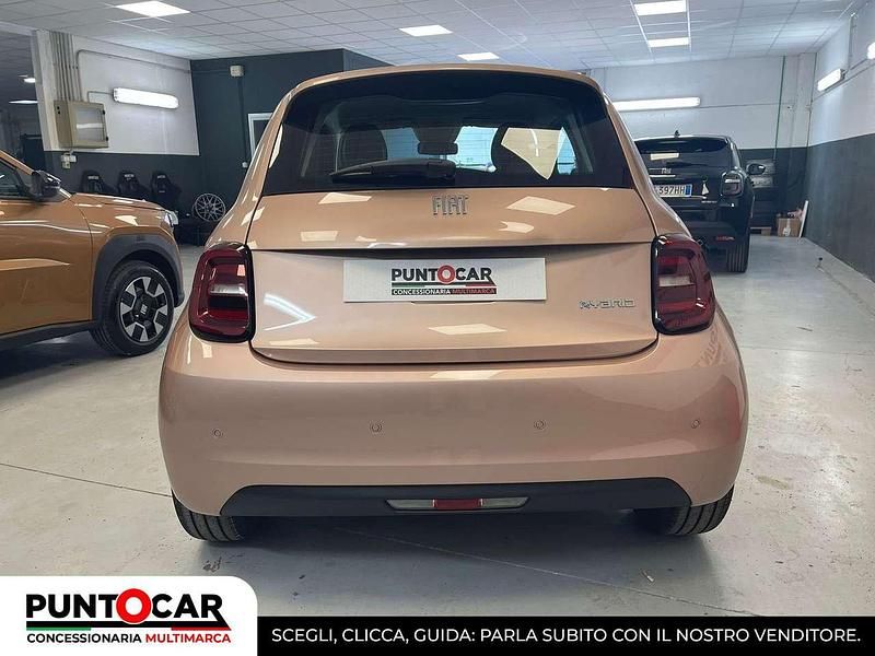 Nuova Fiat 500 65 CV (47 kW) 2026 Other Berlina