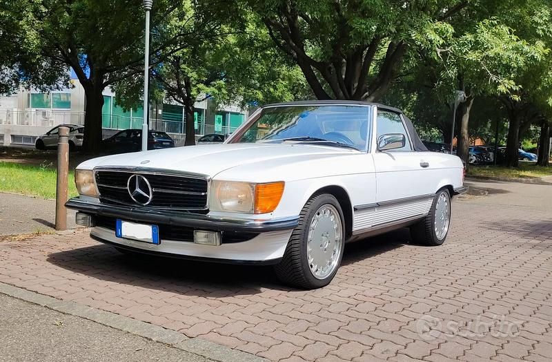 Bianco Usata 1987 Mercedes 560 Cabrio | 38.000 € - Immagine 1/4