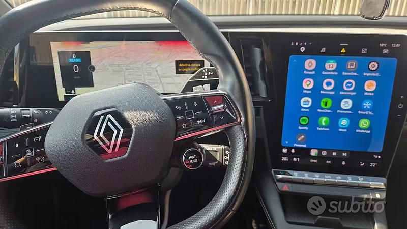 Usata Renault Megane E-Tech 95 kW (130 CV) 2023 Blu Berlina