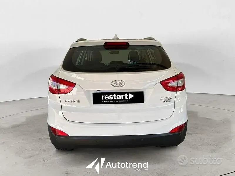 Usata Hyundai ix35 Xpossible 116 CV (85 kW) 2013 Bianco SUV