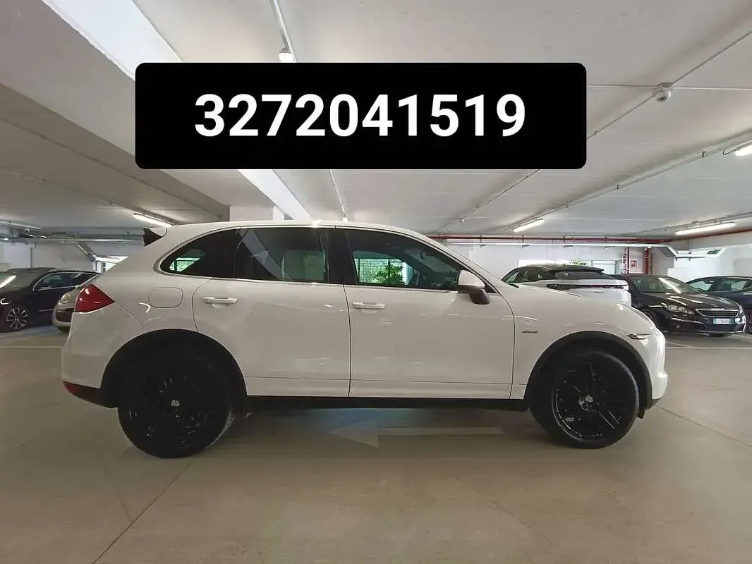 Usata Porsche Cayenne 245 CV (180 kW) 2012 Bianco SUV