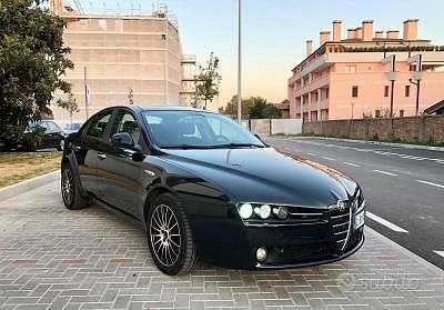 Usata Alfa Romeo 159 Progression 120 CV (88 kW) 2007 Nero Berlina