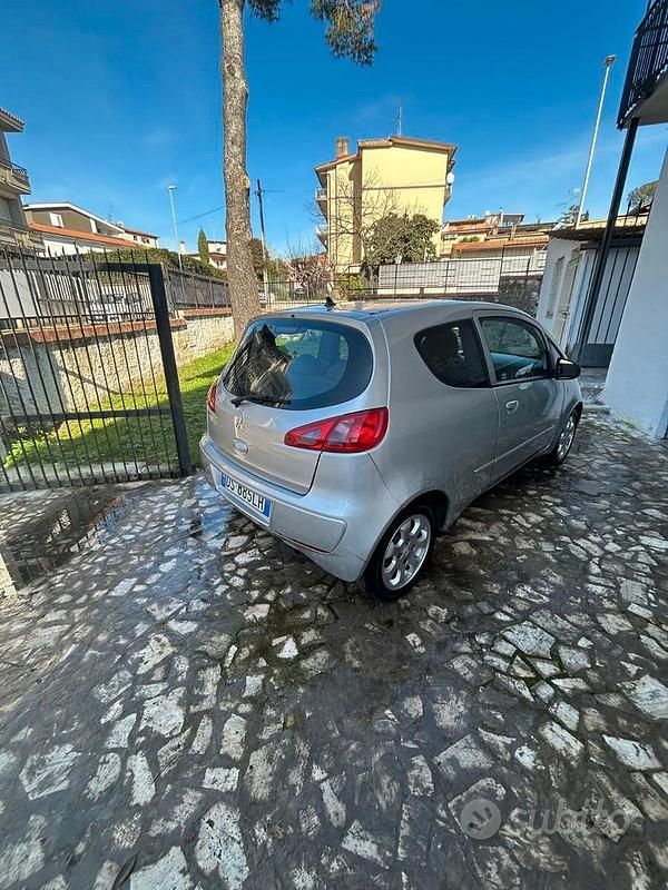 Usata Mitsubishi Colt 2008 Grigio Utilitaria