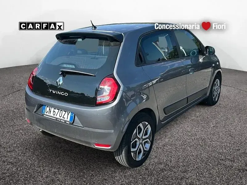 Usata Renault Twingo Equilibre 65 CV (47 kW) 2023 Grigio Utilitaria