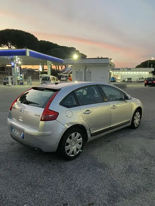 Usata Citroën C4 Elegance 90 CV (66 kW) 2005 Berlina