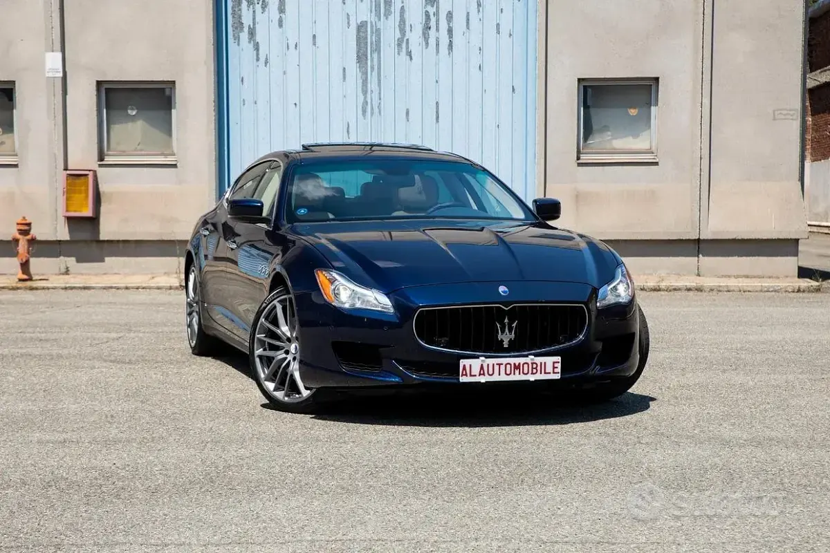 Usata Maserati Quattroporte 410 CV (301 kW) 2014 Bluazzurro Berlina