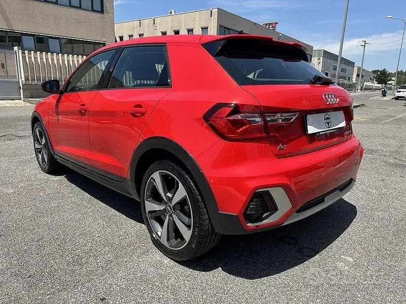 Usata Audi A1 150 CV (110 kW) 2022 Rosso SUV