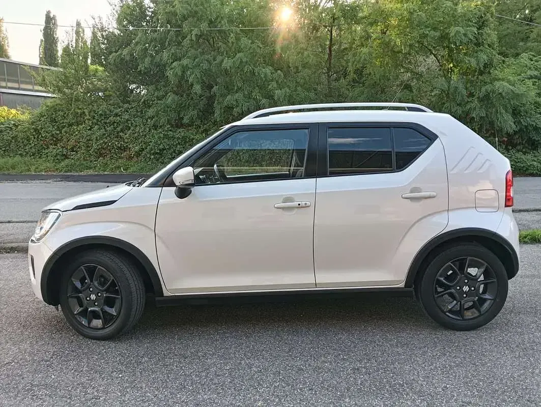 Usata Suzuki Ignis 83 CV (61 kW) 2021 Bianco SUV