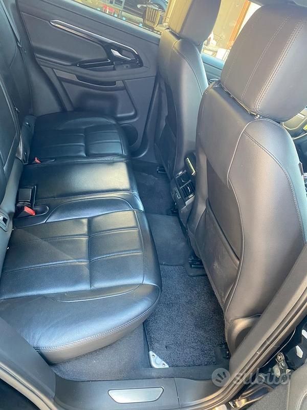 Usata Land Rover Range Rover evoque 2020 Nero SUV