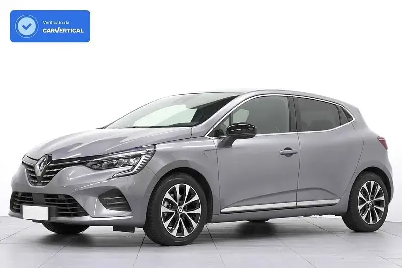 Usata Renault Clio Techno 145 CV (106 kW) 2023 Grigio Utilitaria