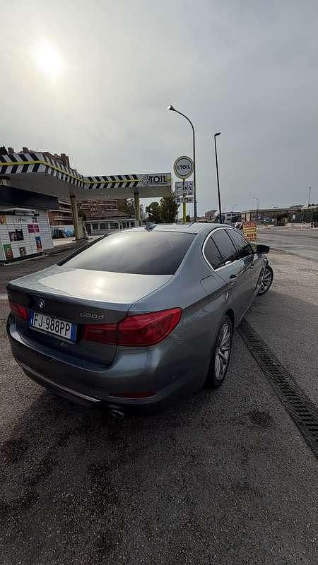 Occasion BMW 520 Luxury Line 190 ch (139 kW) 2018 Gris Berline