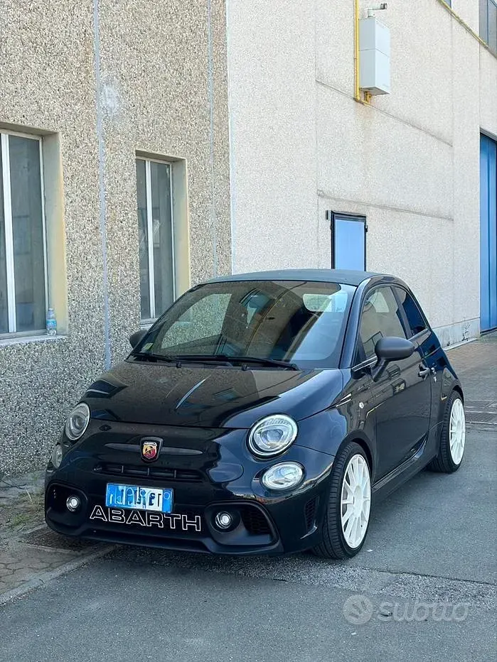 Usata Abarth 595 Competizione 180 CV (132 kW) 2017 Cabrio