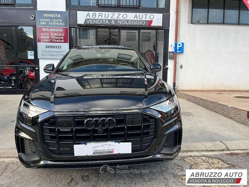 Nero Usata 2020 Audi Q8 Sport SUV | 58.000 € (Buon prezzo) - Immagine 1/4