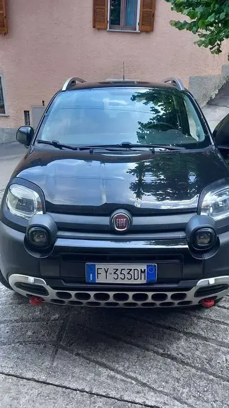Usata Fiat Panda Cross Cross 90 CV (66 kW) 2019 Nero Utilitaria
