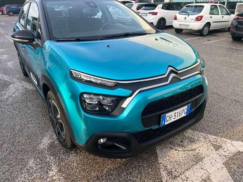 Usata Citroën C3 Feel 102 CV (75 kW) 2021 Blu/azzurro Berlina