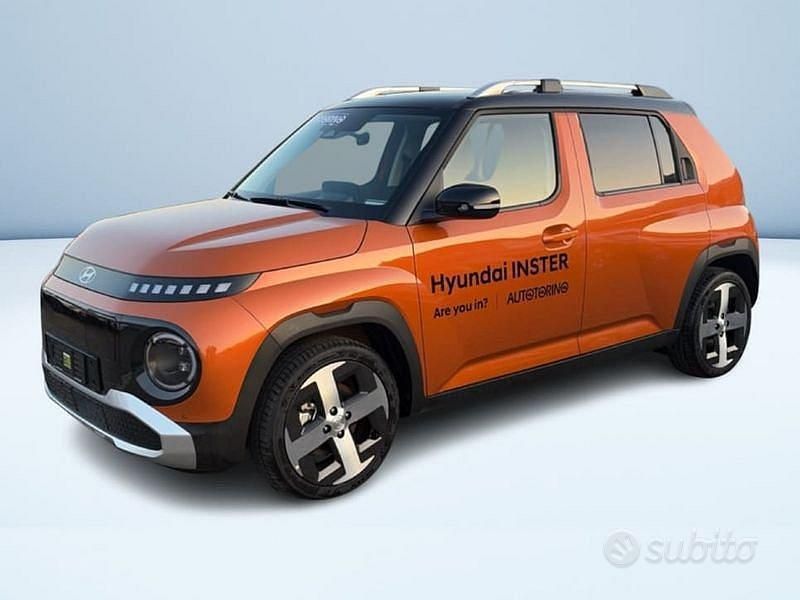 Nuova Hyundai Inster 84 kW (115 CV) 2025 Arancione Utilitaria