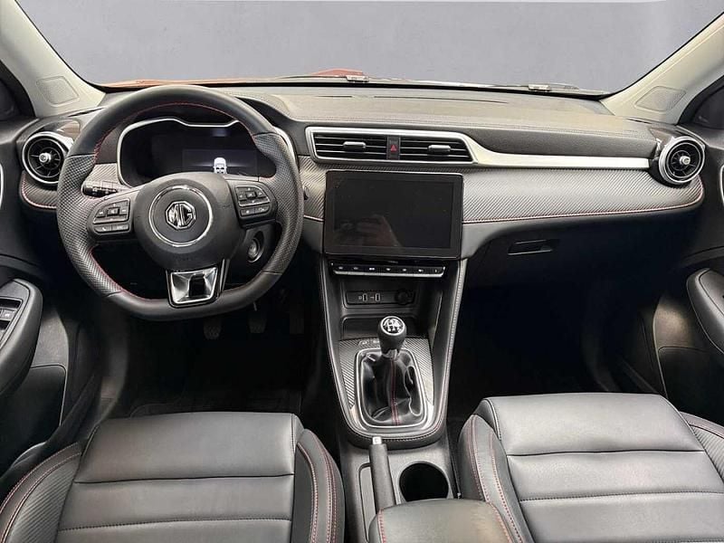 Usata MG ZS Luxury 2024 Arancione SUV