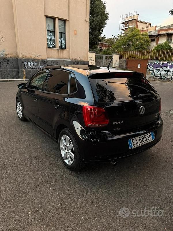 Usata VW Polo 90 CV (66 kW) 2011 Nero Utilitaria