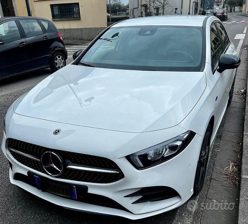 Usata Mercedes A250 160 CV (117 kW) 2022 Berlina