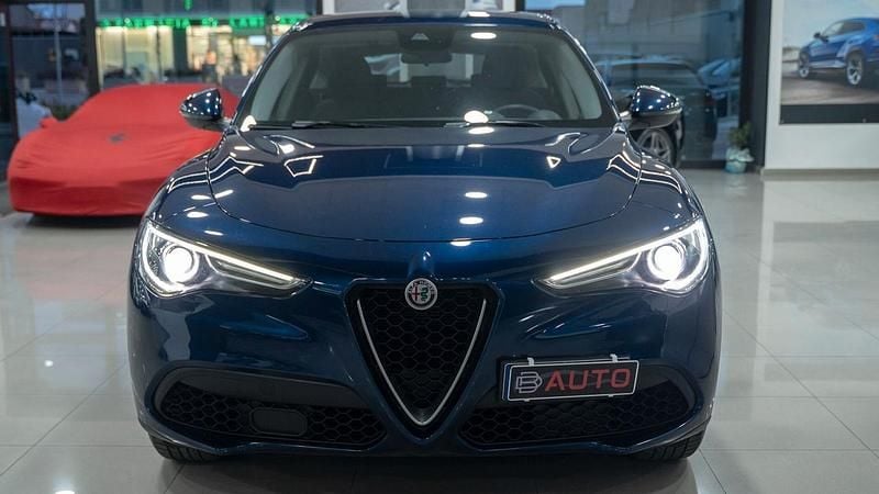 Usata Alfa Romeo Stelvio 190 CV (139 kW) 2020 Blu SUV