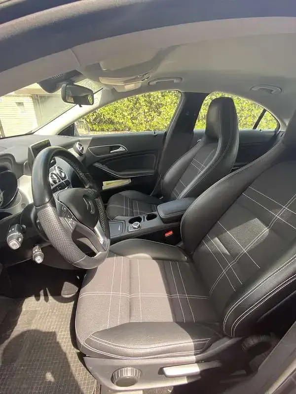 Usata Mercedes CLA200 136 CV (100 kW) 2014 Berlina