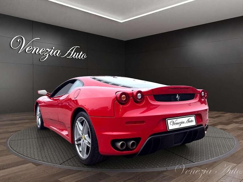 Usata Ferrari F430 489 CV (359 kW) 2006 Rosso Coupé