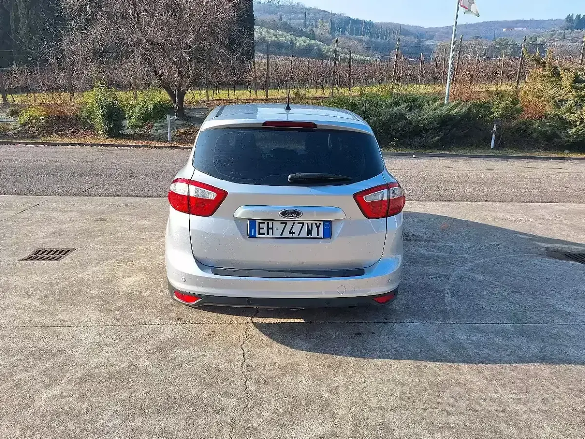 Occasion Ford C-MAX Titanium 125 ch (91 kW) 2011 Gris Monospace