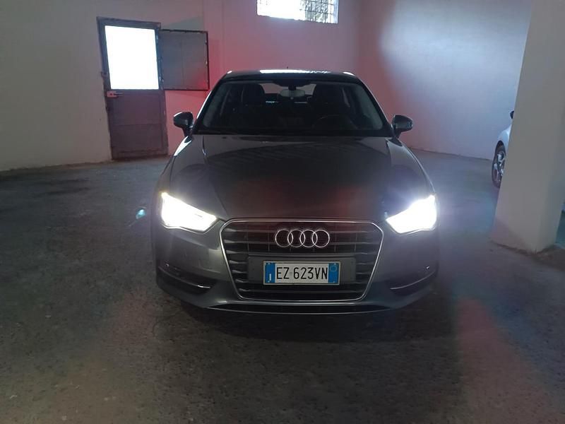 Usata Audi A3 Ambition 110 CV (80 kW) 2014 Grigio Berlina