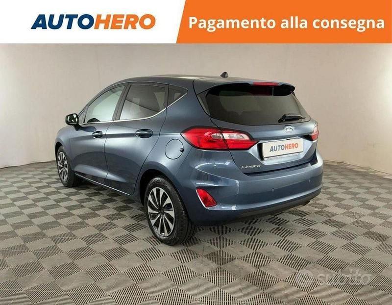 Usata Ford Fiesta Titanium 75 CV (55 kW) 2022 Blu Utilitaria