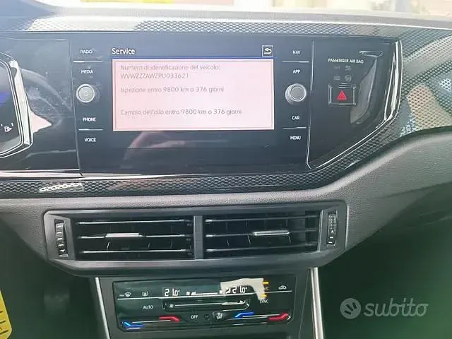 Usata VW Polo Life 95 CV (69 kW) 2023 Beige Utilitaria