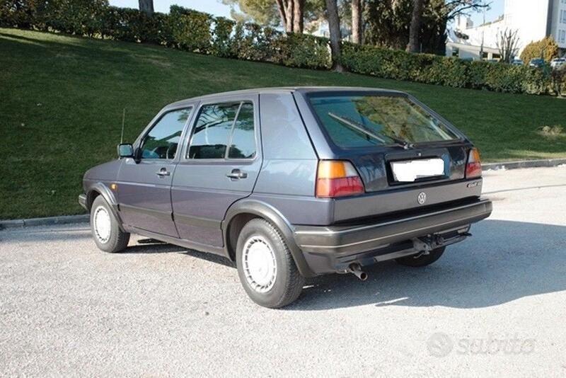 Usata VW Golf II 1988 Blu Utilitaria