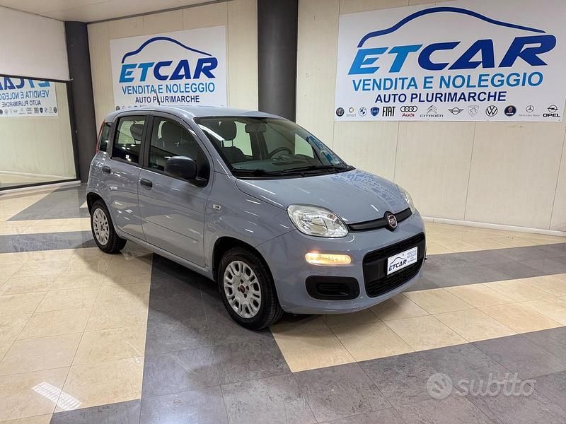 Usata Fiat Panda 69 CV (50 kW) 2020 Grigio Utilitaria