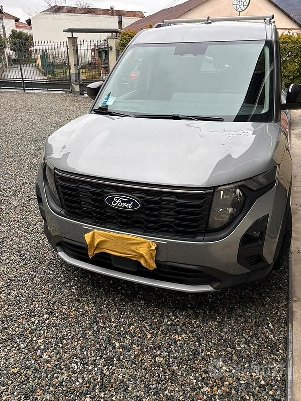 Usata Ford Tourneo 2025 Grigio Berlina