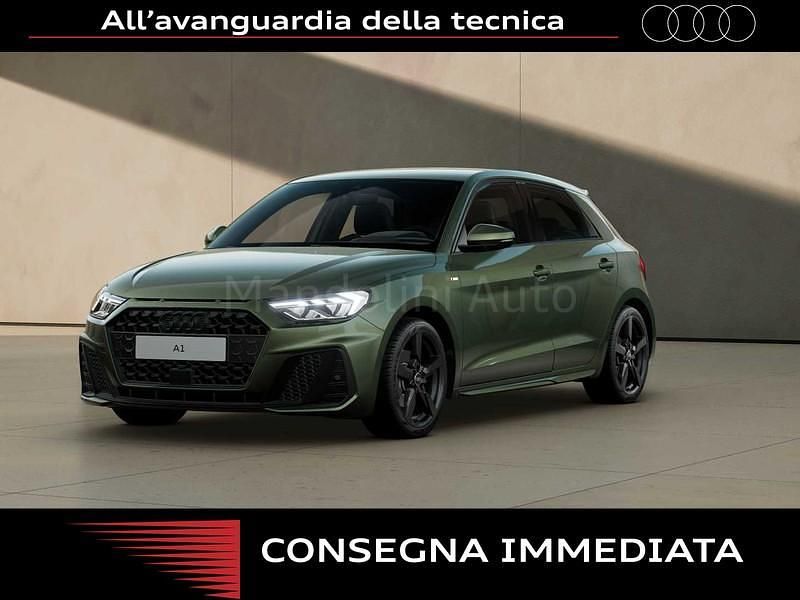 Verde Nuova 2025 Audi A1 Sportback S-Line Due volumi | 29.428 € (Cara) - Immagine 1/4