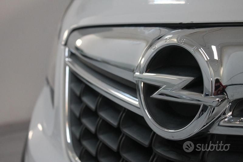 Usata Opel Mokka Cosmo 136 CV (100 kW) 2016 Bianco SUV