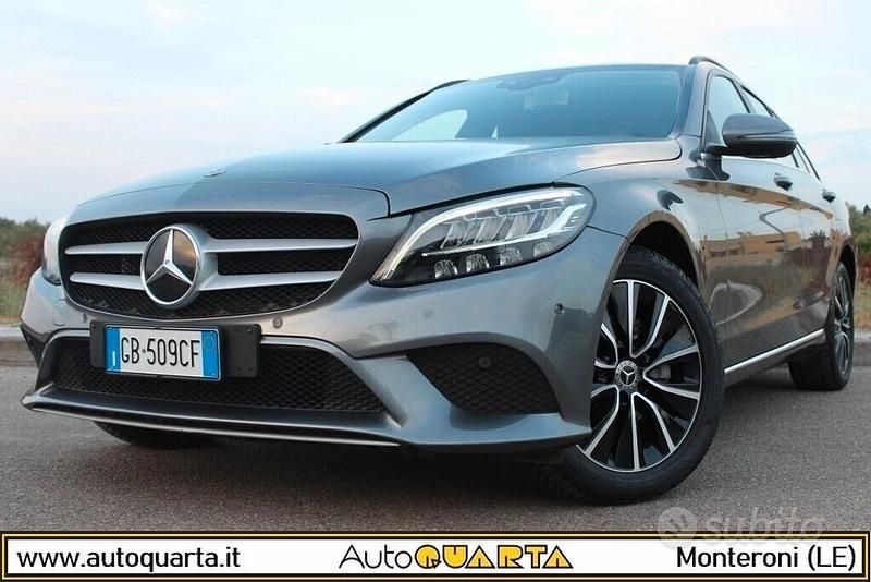 Grigio Usata 2020 Mercedes C220 Station wagon | 24.500 € (Buon prezzo) - Immagine 1/4