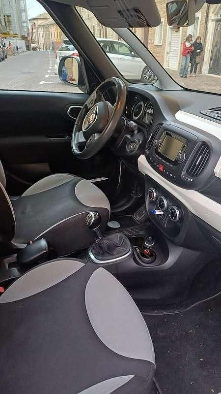 Usata 2013 Fiat 500L Monovolume | 7200 € (Buon prezzo) - Immagine 1/4